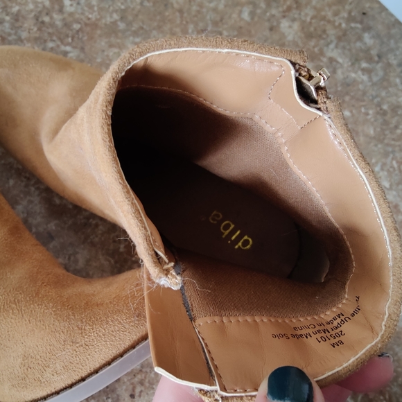 Diba Western Style Ankle Boots - Picture 5 of 5